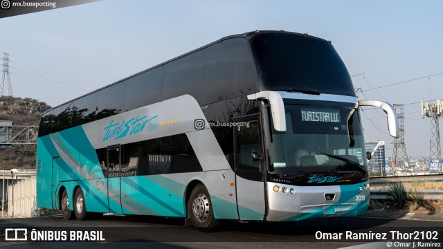 Turistar 3019 na cidade de Querétaro, Querétaro, México, por Omar Ramírez Thor2102. Número da foto: #12361089.