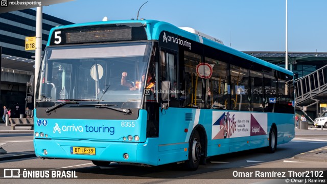 Arriva Touring 8355 na cidade de Haarlemmermeer, North Holland, Países Baixos, por Omar Ramírez Thor2102. Número da foto: #12361182.