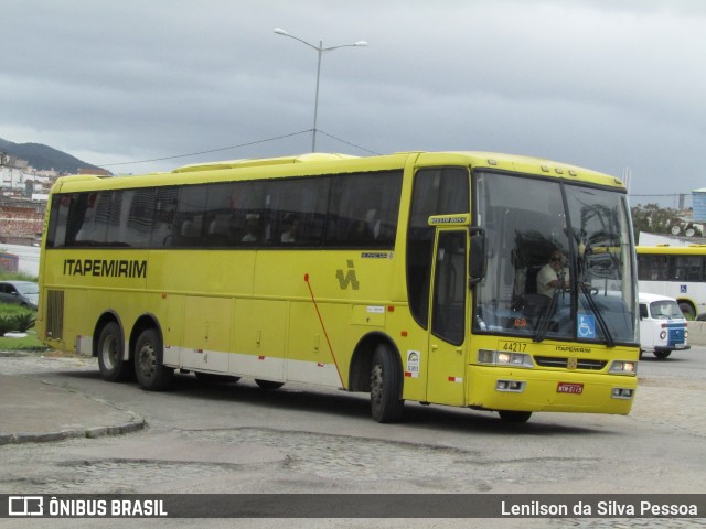 Viação Itapemirim 44217 na cidade de Caruaru, Pernambuco, Brasil, por Lenilson da Silva Pessoa. Número da foto: #12364512.