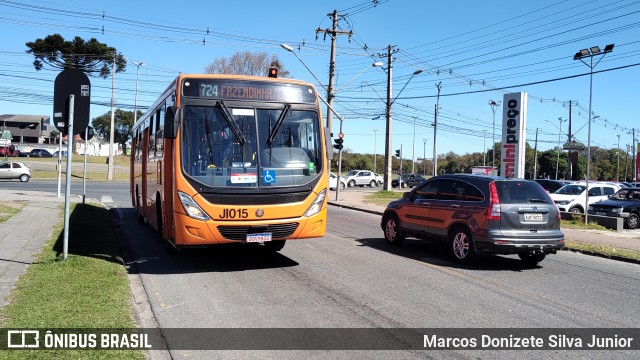 Expresso Azul JI015 na cidade de Curitiba, Paraná, Brasil, por Marcos Donizete Silva Junior. Número da foto: #12364613.