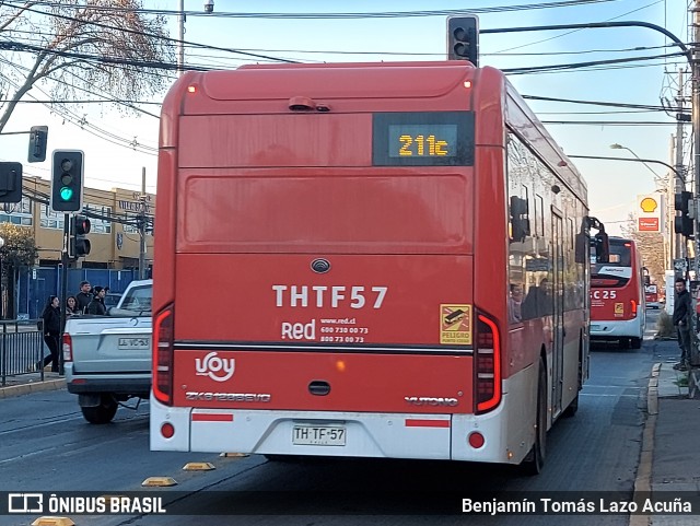 Voy Santiago THTF57 na cidade de El Bosque, Santiago, Metropolitana de Santiago, Chile, por Benjamín Tomás Lazo Acuña. Número da foto: #12364298.