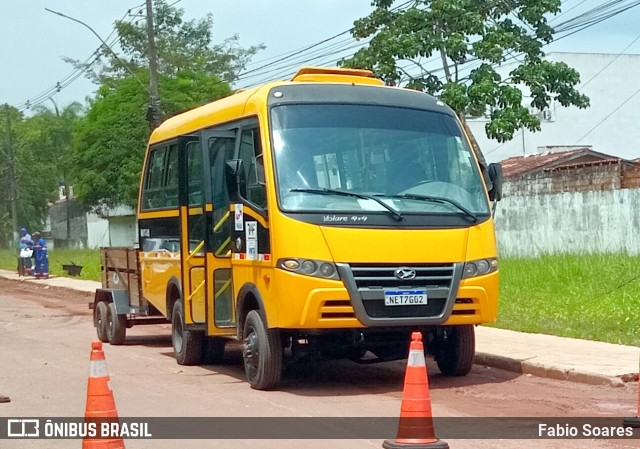 Escolares NET7G02 na cidade de Benevides, Pará, Brasil, por Fabio Soares. Número da foto: #12363991.