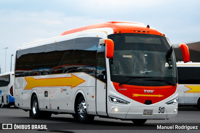 Flecha Amarilla 513 na cidade de León, Guanajuato, México, por Manuel Rodriguez. Número da foto: #12364144.