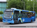 Metrobus 6124 na cidade de Crawley, West Sussex, Inglaterra, por Fábio Takahashi Tanniguchi. Número da foto: #12364761.