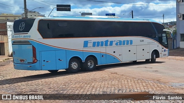 Emtram 5230 na cidade de Barra da Estiva, Bahia, Brasil, por Flávio  Santos. Número da foto: #12365723.