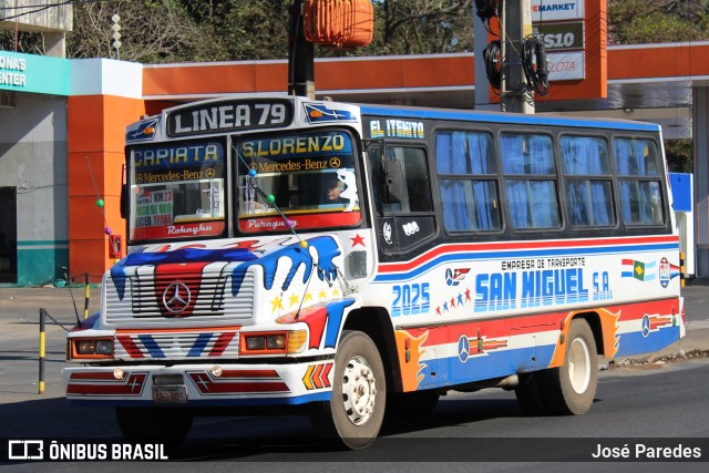 San Miguel SA - Linea 79 2025 na cidade de San Lorenzo, Central, Paraguai, por José Paredes. Número da foto: #12367463.
