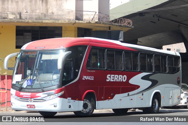Viação Serro 24411 na cidade de Belo Horizonte, Minas Gerais, Brasil, por Rafael Wan Der Maas. Número da foto: #12299906.