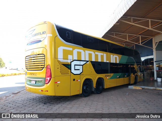 Empresa Gontijo de Transportes 23060 na cidade de Luz, Minas Gerais, Brasil, por Jéssica Dutra. Número da foto: #12299112.
