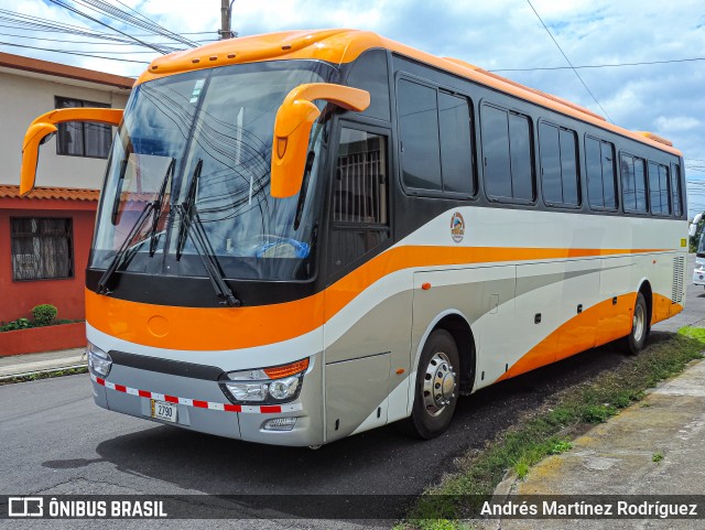 Viajes y Excursiones Carlos Mata 00 na cidade de Cartago, Cartago, Costa Rica, por Andrés Martínez Rodríguez. Número da foto: #12300235.