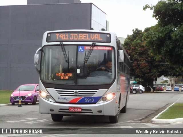 BBTT - Benfica Barueri Transporte e Turismo 5913 na cidade de Barueri, São Paulo, Brasil, por Weslley Kelvin Batista. Número da foto: #12300498.