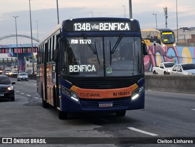 Evanil Transportes e Turismo RJ 132.025 na cidade de Rio de Janeiro, Rio de Janeiro, Brasil, por Cleiton Linhares. Número da foto: #12300604.