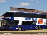 Pop Tur 2000 na cidade de Trindade, Goiás, Brasil, por Douglas Andrez. Número da foto: #12300392.