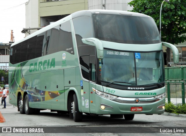 Viação Garcia 7047 na cidade de Rio de Janeiro, Rio de Janeiro, Brasil, por Lucas Lima. Número da foto: #12368718.