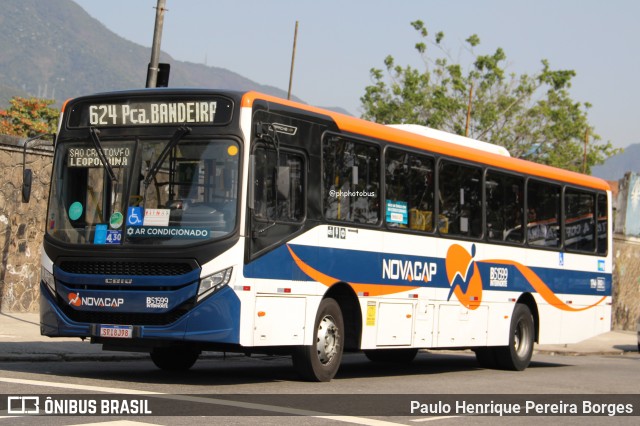Viação Novacap B51599 na cidade de Rio de Janeiro, Rio de Janeiro, Brasil, por Paulo Henrique Pereira Borges. Número da foto: #12369510.