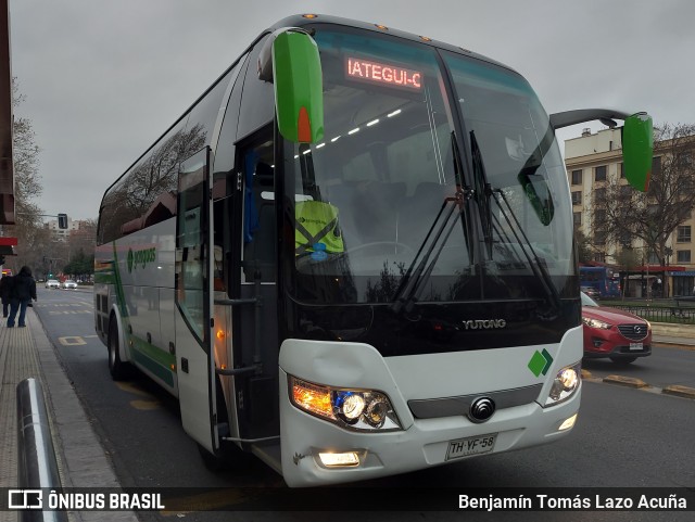 Yanguas Turismo 923 na cidade de Santiago, Santiago, Metropolitana de Santiago, Chile, por Benjamín Tomás Lazo Acuña. Número da foto: #12369663.