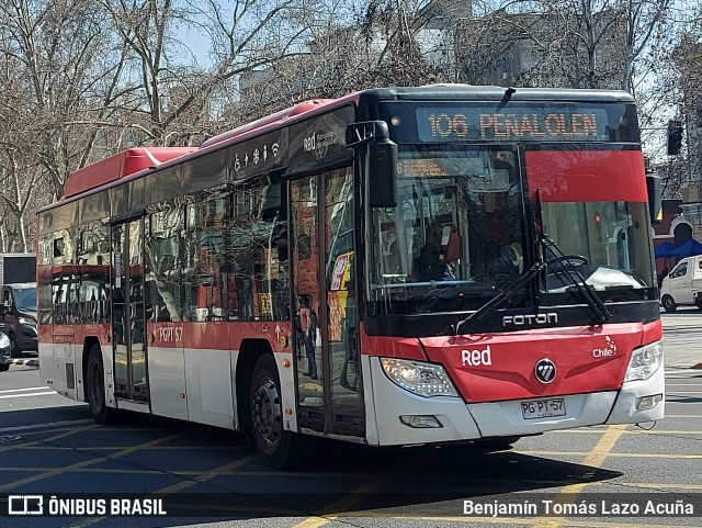 STP Santiago EC-362 na cidade de Santiago, Santiago, Metropolitana de Santiago, Chile, por Benjamín Tomás Lazo Acuña. Número da foto: #12369631.