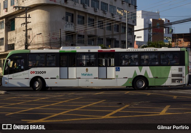 Auto Ônibus Líder 0925009 na cidade de Manaus, Amazonas, Brasil, por Gilmar Porfírio. Número da foto: #12370390.