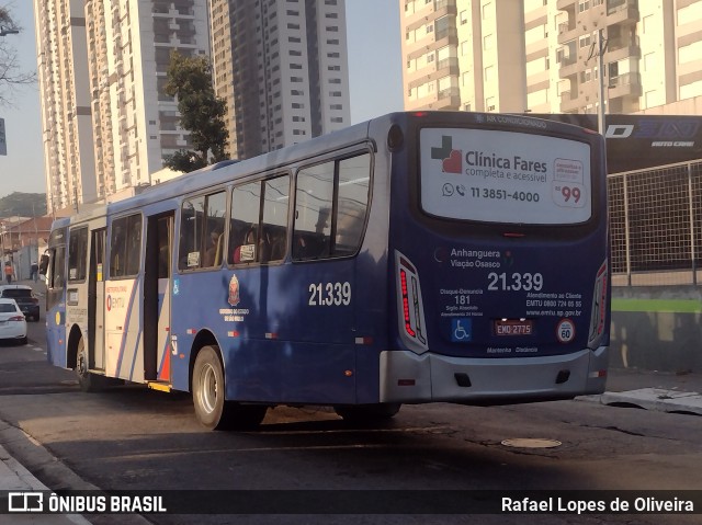Viação Osasco 21.339 na cidade de São Paulo, São Paulo, Brasil, por Rafael Lopes de Oliveira. Número da foto: #12370979.