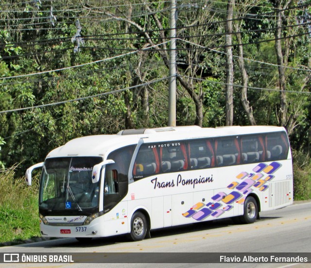 Trans Pompiani 5737 na cidade de Mairinque, São Paulo, Brasil, por Flavio Alberto Fernandes. Número da foto: #12371344.