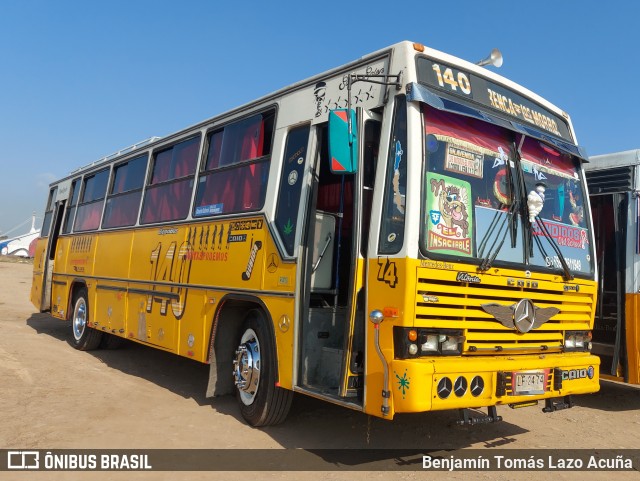 Ônibus Particulares LF2474 na cidade de La Pintana, Santiago, Metropolitana de Santiago, Chile, por Benjamín Tomás Lazo Acuña. Número da foto: #12304814.