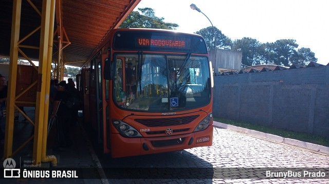VCG - Viação Campos Gerais 1323 na cidade de Ponta Grossa, Paraná, Brasil, por BrunyBus Prado. Número da foto: #12303205.
