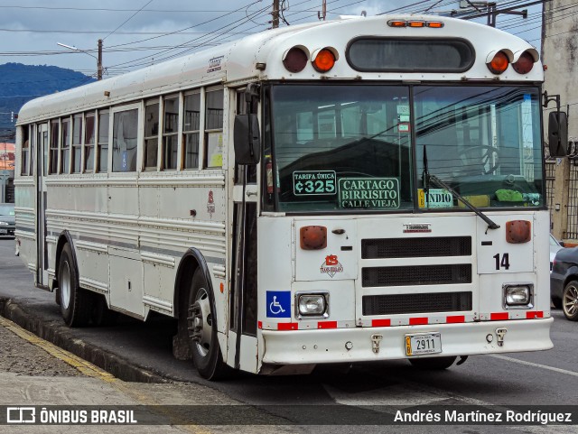 Transportes Serrano S.A. 14 na cidade de Cartago, Cartago, Costa Rica, por Andrés Martínez Rodríguez. Número da foto: #12303927.