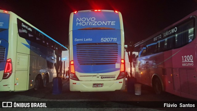 Viação Novo Horizonte 520711 na cidade de Santo Estêvão, Bahia, Brasil, por Flávio  Santos. Número da foto: #12302582.