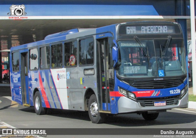 Transportes Capellini 19.229 na cidade de Americana, São Paulo, Brasil, por Danilo Augusto. Número da foto: #12304055.