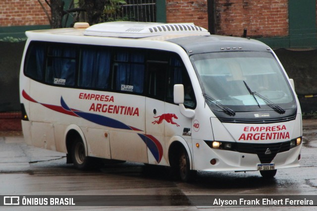 Empresa Argentina 40 na cidade de Puerto Iguazú, Iguazú, Misiones, Argentina, por Alyson Frank Ehlert Ferreira. Número da foto: #12303035.