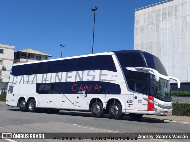 Auto Viação Catarinense 3710 na cidade de Balneário Camboriú, Santa Catarina, Brasil, por Andrey  Soares Vassão. Número da foto: #12303505.