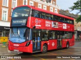 Metroline WDE2875 na cidade de London, Greater London, Inglaterra, por Fábio Takahashi Tanniguchi. Número da foto: #12304228.