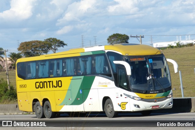 Empresa Gontijo de Transportes 19510 na cidade de São José dos Campos, São Paulo, Brasil, por Everaldo Bordini. Número da foto: #12307513.