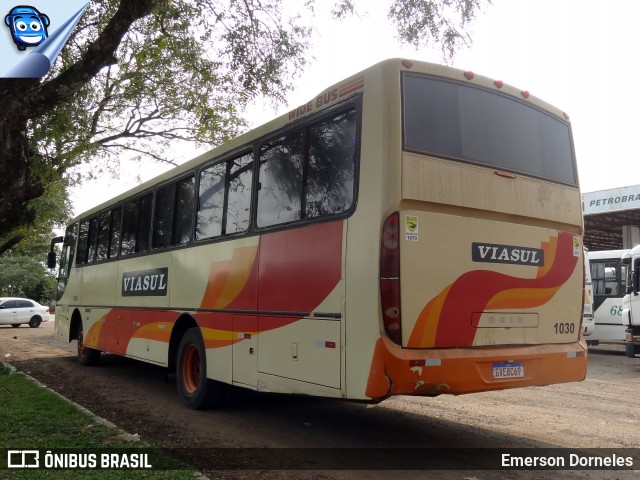 Viasul - Auto Viação Venâncio Aires 1030 na cidade de Venâncio Aires, Rio Grande do Sul, Brasil, por Emerson Dorneles. Número da foto: #12305481.