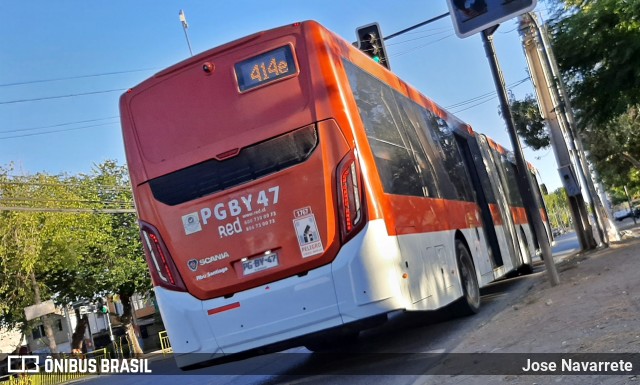 Redbus Urbano 1767 na cidade de Cerro Navia, Santiago, Metropolitana de Santiago, Chile, por Jose Navarrete. Número da foto: #12307891.