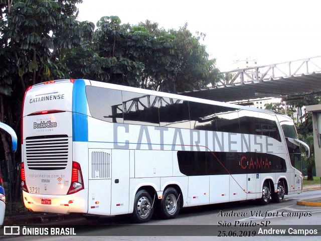 Auto Viação Catarinense 3721 na cidade de São Paulo, São Paulo, Brasil, por Andrew Campos. Número da foto: #12309852.