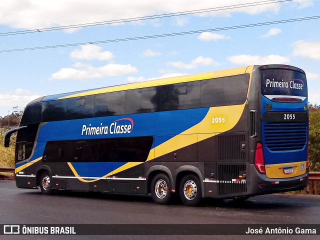 Primeira Classe Transportes 2055 na cidade de Gama, Distrito Federal, Brasil, por José Antônio Gama. Número da foto: #12309166.