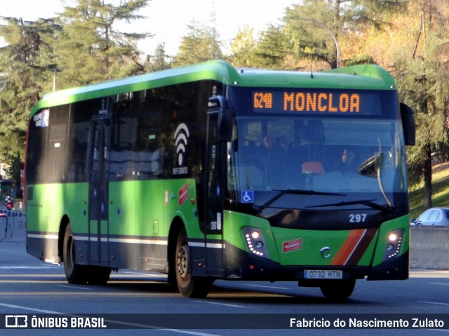 Auto Periferia 297 na cidade de Madrid, Madrid, Madrid, Espanha, por Fabricio do Nascimento Zulato. Número da foto: #12309800.