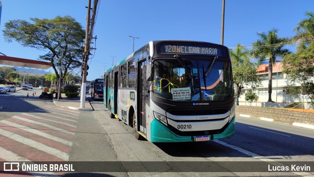Auto Viação Urubupungá 00210 na cidade de Osasco, São Paulo, Brasil, por Lucas Kevin. Número da foto: #12308097.