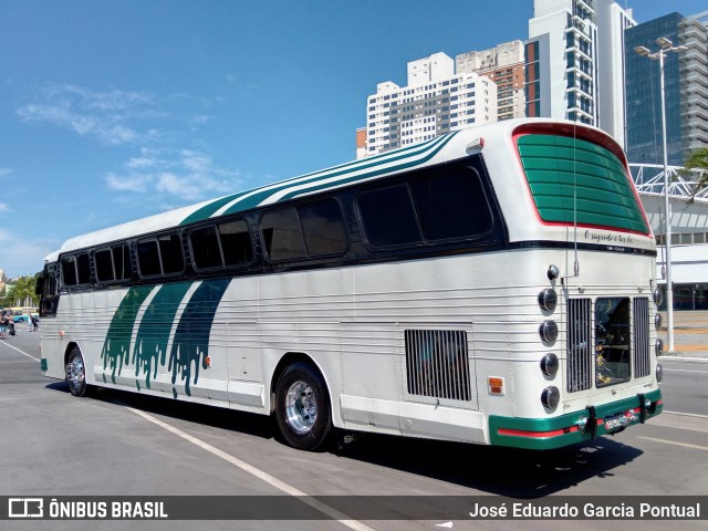 Ônibus Particulares 7160 na cidade de Barueri, São Paulo, Brasil, por José Eduardo Garcia Pontual. Número da foto: #12311530.