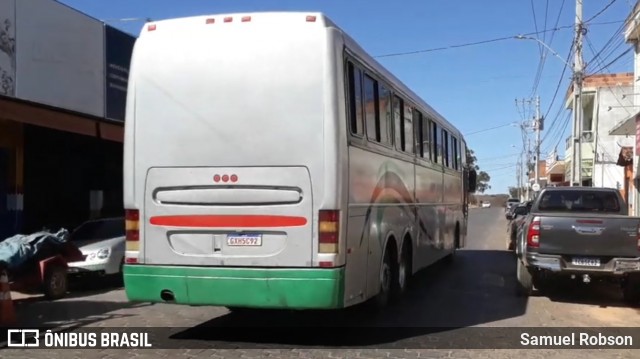 Expresso Mineiro 15785 na cidade de Brasília de Minas, Minas Gerais, Brasil, por Samuel Robson. Número da foto: #12311427.