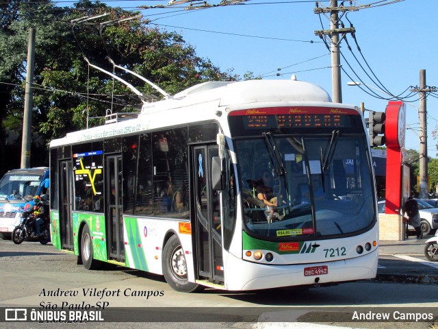 Metra - Sistema Metropolitano de Transporte 7212 na cidade de São Paulo, São Paulo, Brasil, por Andrew Campos. Número da foto: #12312433.