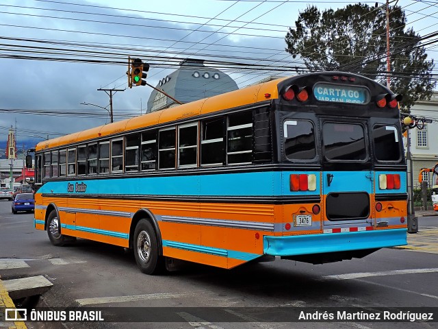 Autotransportes El Guarco 00 na cidade de Cartago, Cartago, Costa Rica, por Andrés Martínez Rodríguez. Número da foto: #12313113.