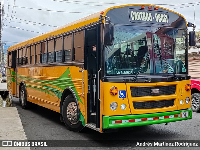 Autotransportes Mata Irola A-15 na cidade de Cartago, Cartago, Costa Rica, por Andrés Martínez Rodríguez. Número da foto: #12310468.
