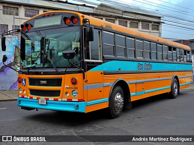 Autotransportes El Guarco 00 na cidade de Cartago, Cartago, Costa Rica, por Andrés Martínez Rodríguez. Número da foto: #12313103.