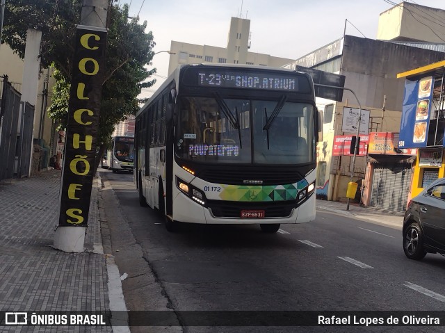 Viação Guaianazes 01 172 na cidade de Santo André, São Paulo, Brasil, por Rafael Lopes de Oliveira. Número da foto: #12317059.