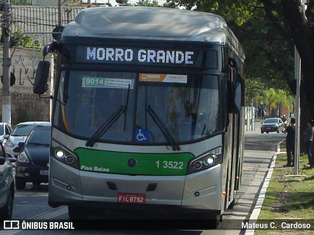 Viação Gato Preto 1 3522 na cidade de São Paulo, São Paulo, Brasil, por Mateus C.  Cardoso. Número da foto: #12316321.