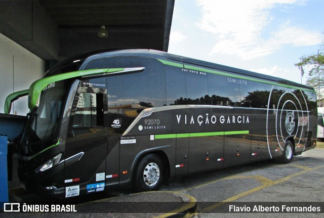 Viação Garcia 92070 na cidade de Sorocaba, São Paulo, Brasil, por Flavio Alberto Fernandes. Número da foto: #12315523.