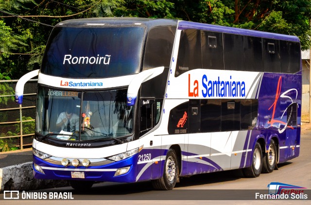 La Santaniana 21250 na cidade de Asunción, Paraguai, por Fernando Solis. Número da foto: #12316191.