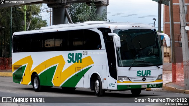 Autobuses Sur 6752 na cidade de Venustiano Carranza, Ciudad de México, México, por Omar Ramírez Thor2102. Número da foto: #12315158.