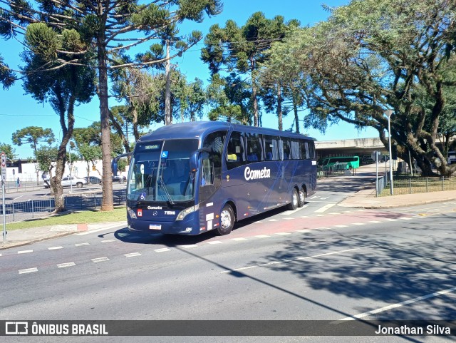 Viação Cometa 715100 na cidade de Curitiba, Paraná, Brasil, por Jonathan Silva. Número da foto: #12373442.